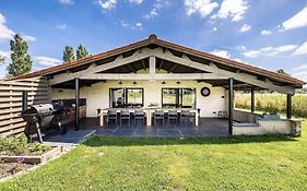 Op 'T Roth 12 Ruime Sfeervolle Vakantiewoning In 'T Groen